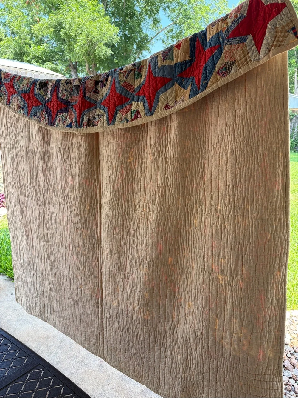 Vintage Spider Web Quilt - 1950s Scrape Quilt - 67 x 72.5”